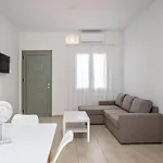 Cozy House In דירה Tínos